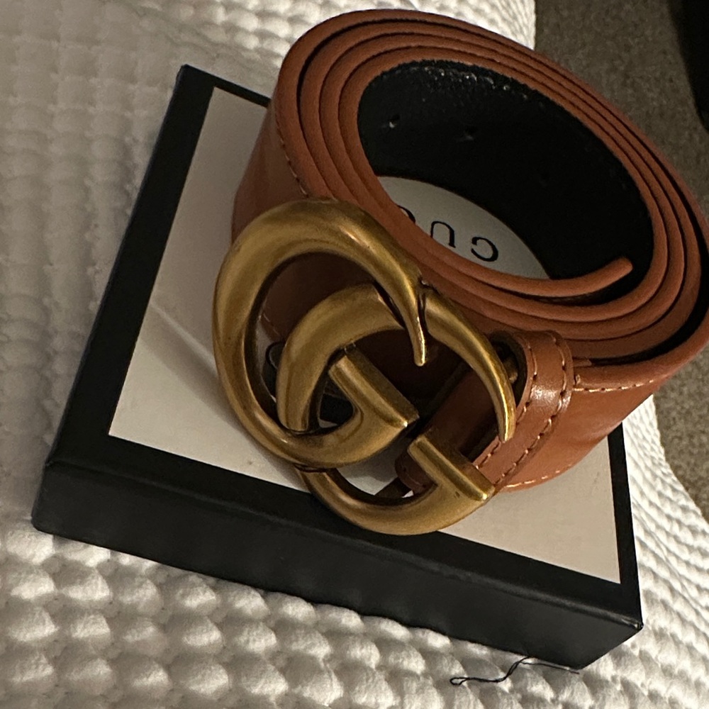 Gucci Tan Leather Belt with Gold GG Buckle Sz 40